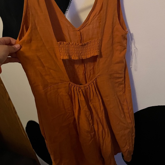 Size L romper - Picture 2 of 2